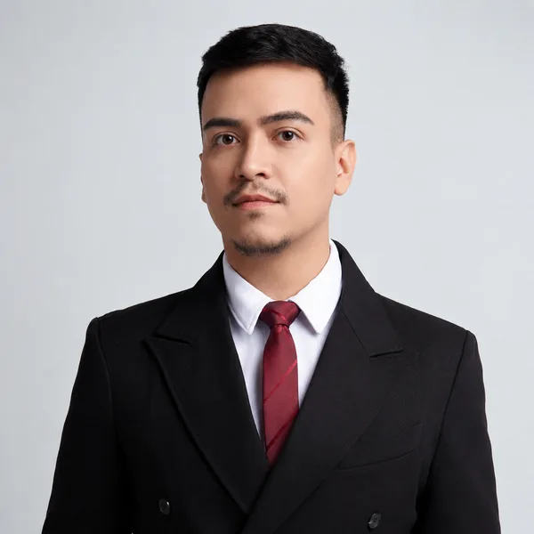 Gabriel Yepez — Co-fundador y CEO de B2BOX